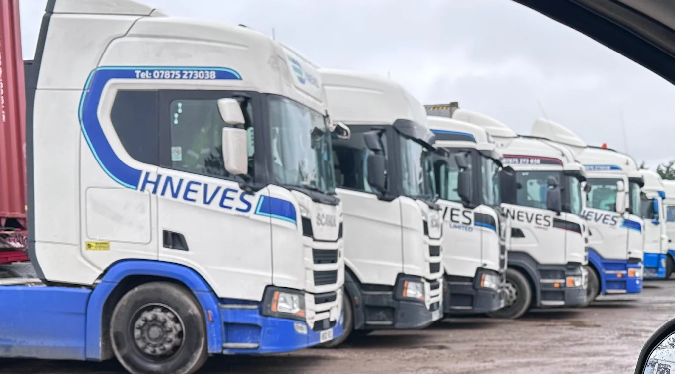 About HNeves Ltd